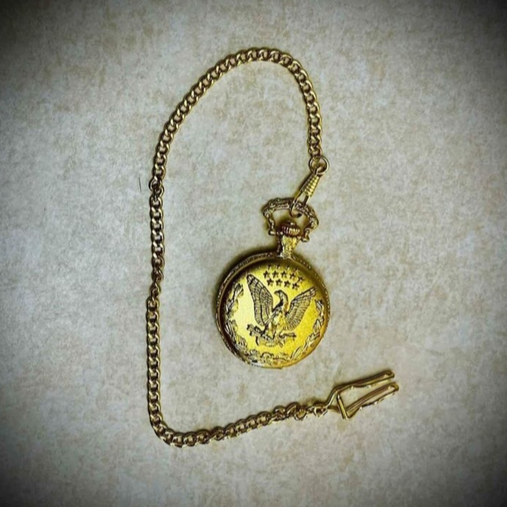NEW,Vintage Gold Pocket Watch with Intricate Detailing Japan Movment Diameter:2" - Picture 2 of 3
